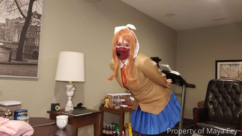 Here's Part 1 for Monika! Just one part to go~!

Monika's wi..