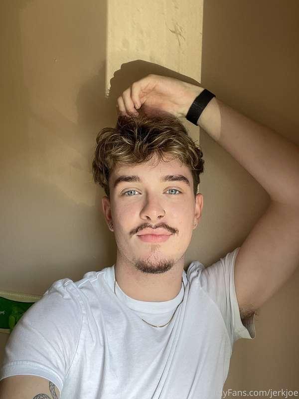 you guys horny?😛