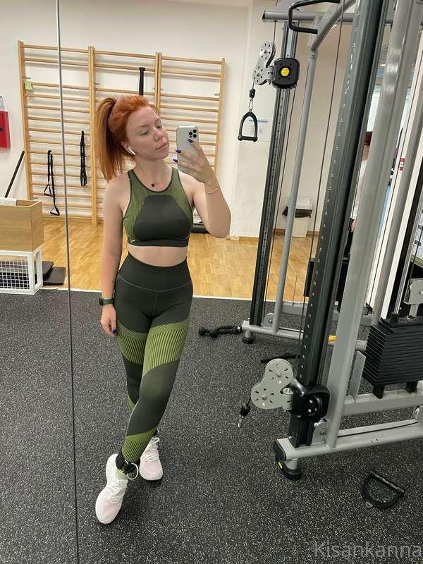 I make it. 🤪 hard nipples☺️☺️☺️