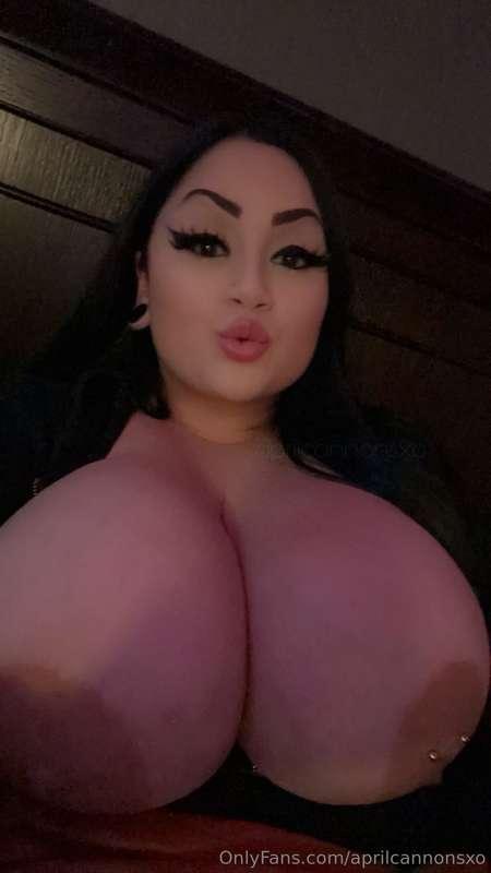 😘