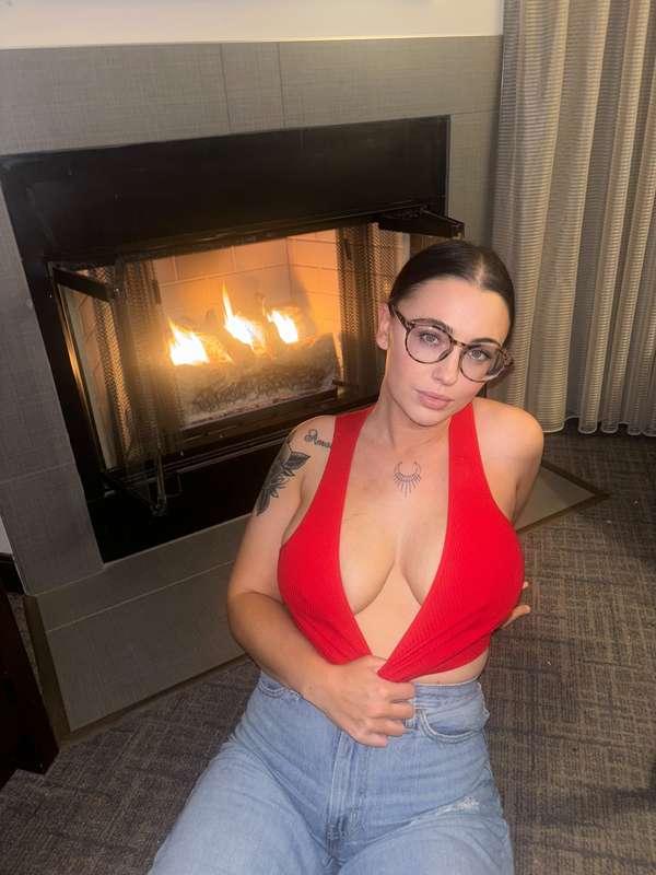 Let’s have a nice time by the fire? 
