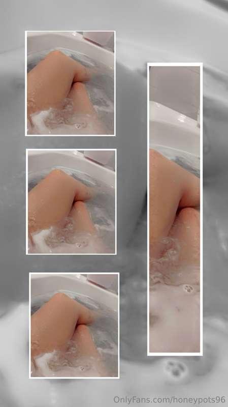 Nice hot bath to end the night 🥵