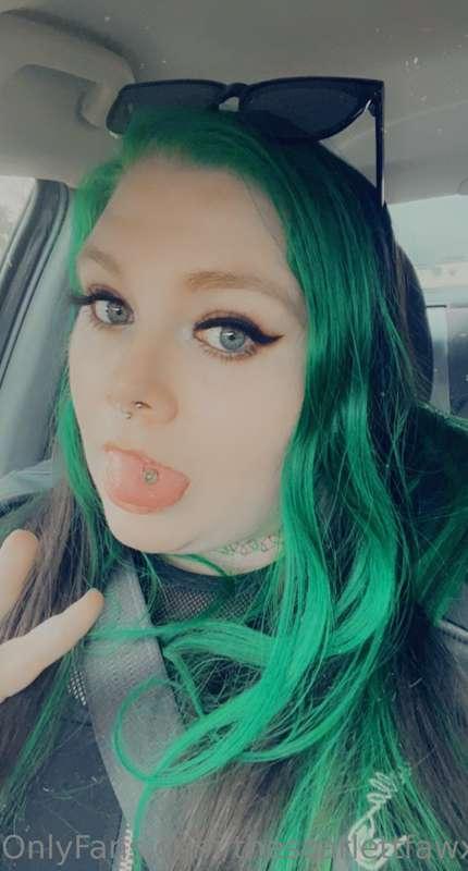 thescarlettfawx image #2