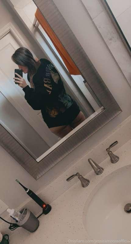 For those who like to ask me what I’m wearing every day 😏 it..
