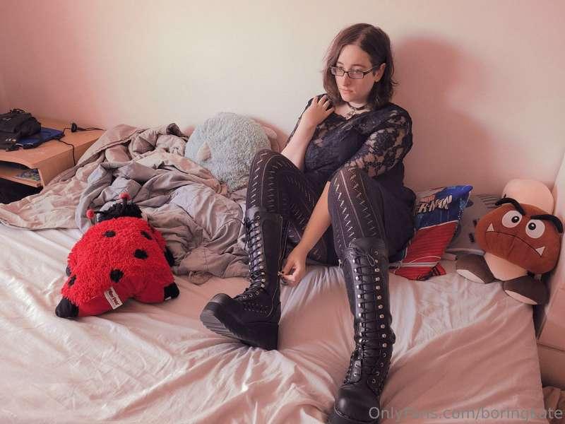 boringkate image #23