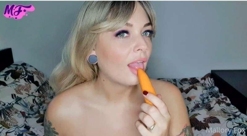 Video in your inbox 😘😘😘
