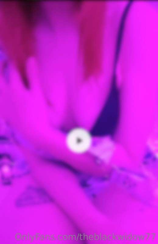 🤫💖

Descripción del contenido: 1 video de 56sg donde salgo c..