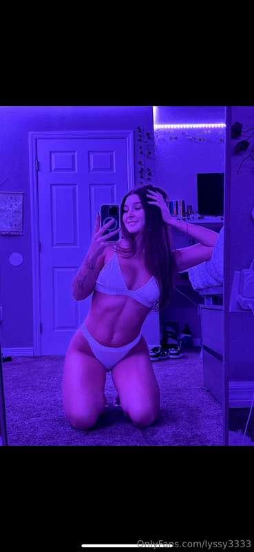 I was feeling myself… now you are too 😘💋