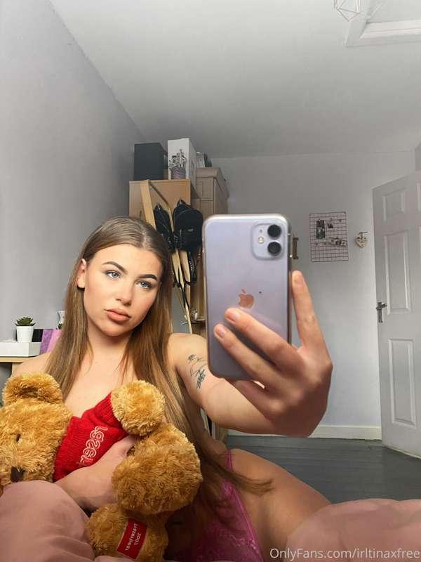 this is my cuddle buddy 🥰🙈🙈