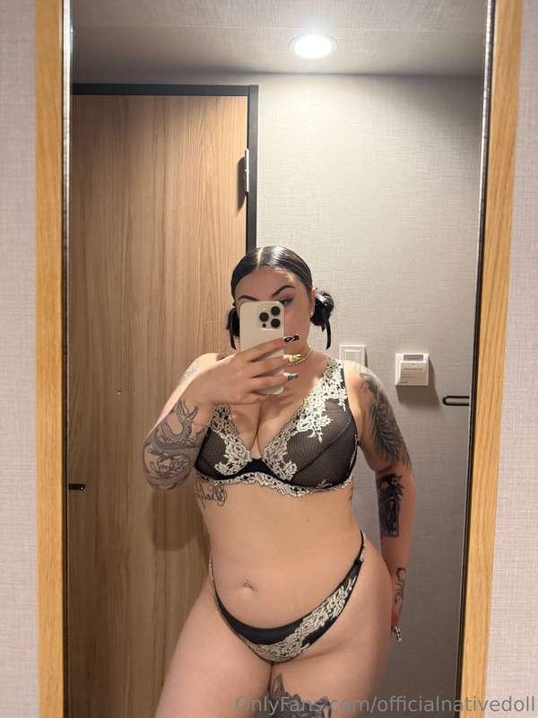 Thick & pretty🖤