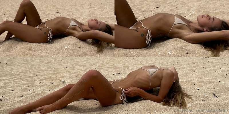 look how tanned i was 😍😍😍