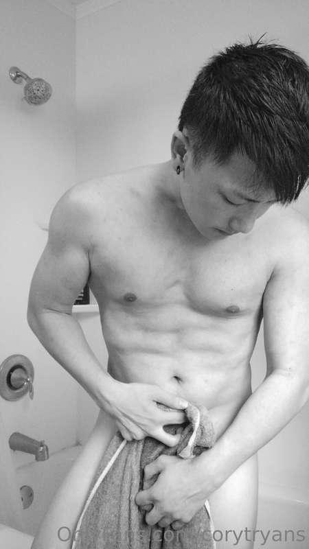 After this crazy long weekend, ya boy needed a good, long sh..