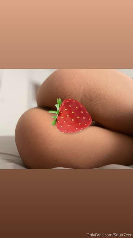 Check your personal messages, maybe there are no strawberrie..