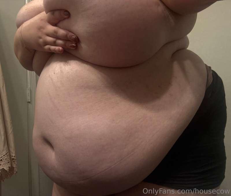 desperately trying to fit all of myself in frame after the s..