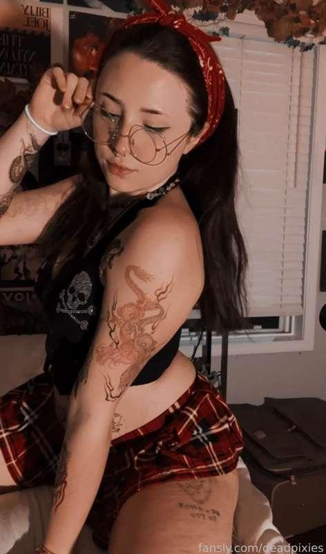 deadpixie image #6