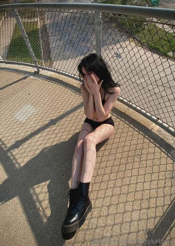 a couple of people were staring but it's w/e i wanted them t..
