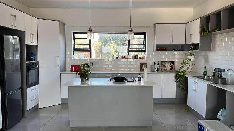 missalexthorn image #10