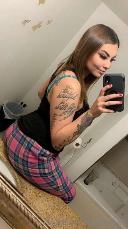 💋