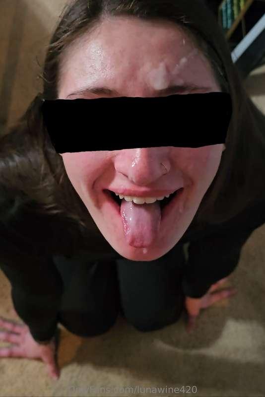Great days deserve the best rewards 😈 [Blowjob] [Facial]