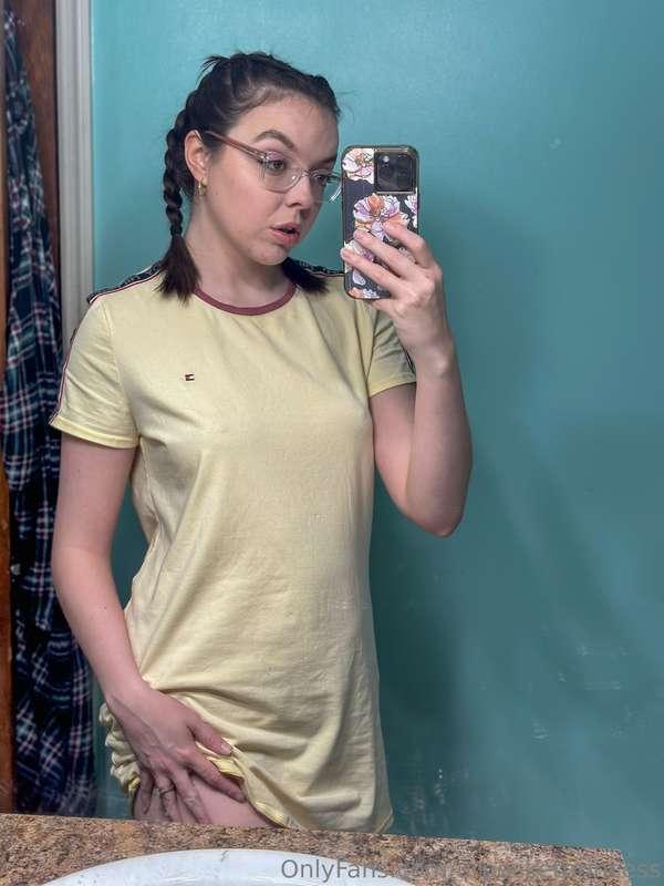 What do you think of my Tommy Hilfiger dress? 😋