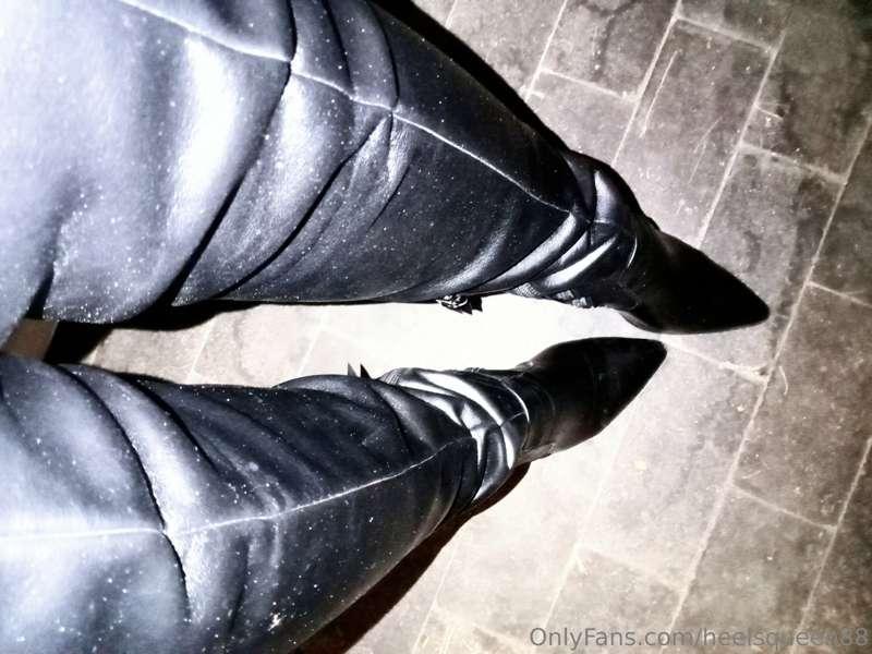 🖤stivali alti🖤