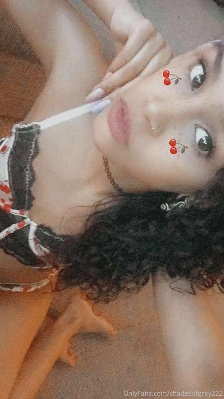 ☁️☁️☁️ message me- I use Dropbox 😘