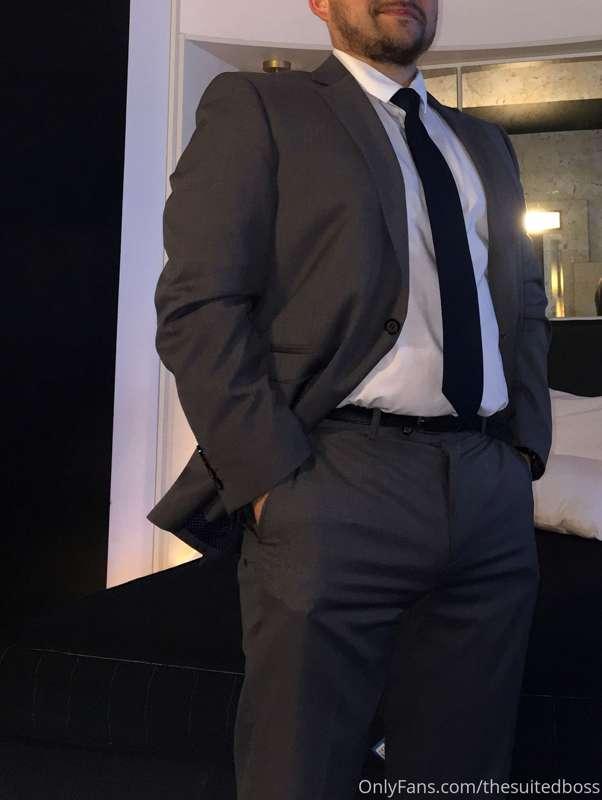 thesuitedboss image #1