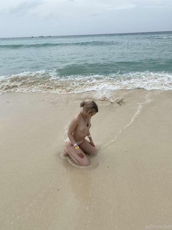 🧜🏼‍♀️