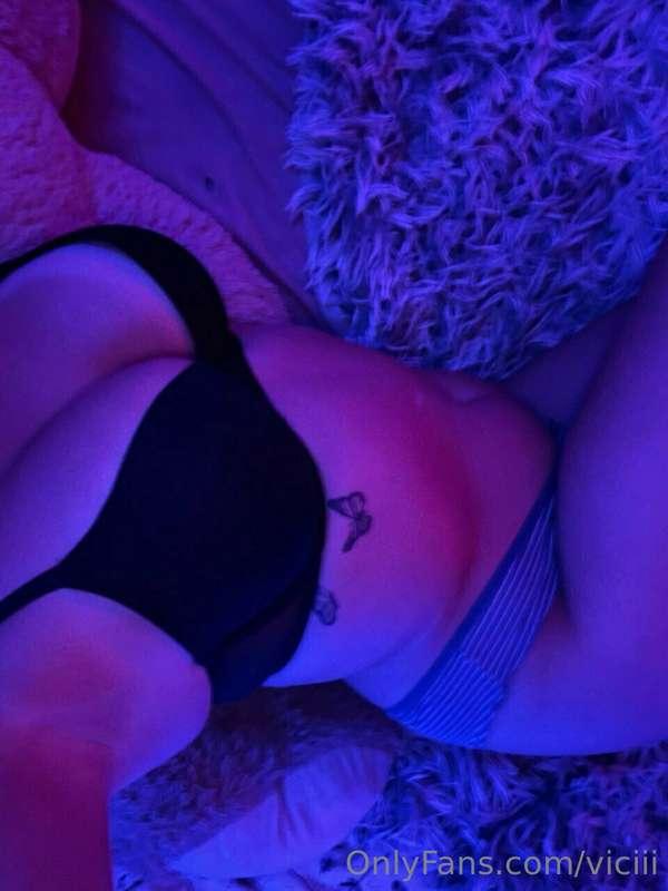 Good morning 🥰 shall i bring you a coffee 😎