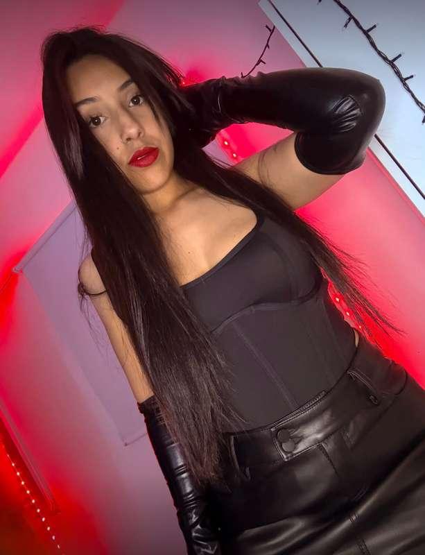 dominatrixrita main image