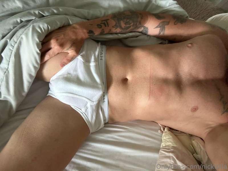 I’m hard for you this morning 🍆😏