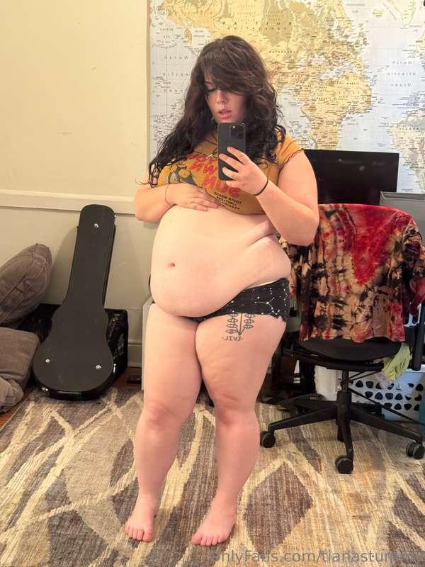 tianastummy image #15