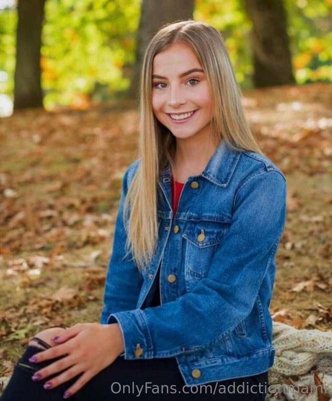 Add the brand new eighteen year old @allymcfarland18 😘😘 Her ..