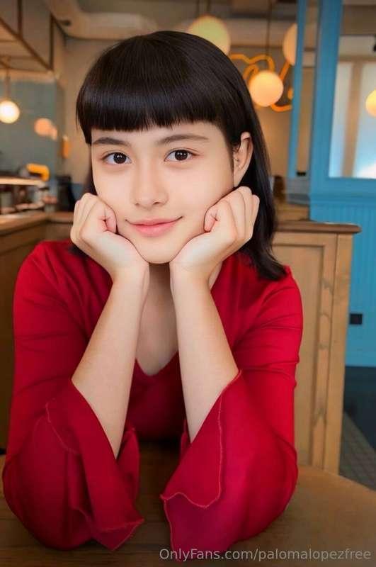 palomalopezfree main image