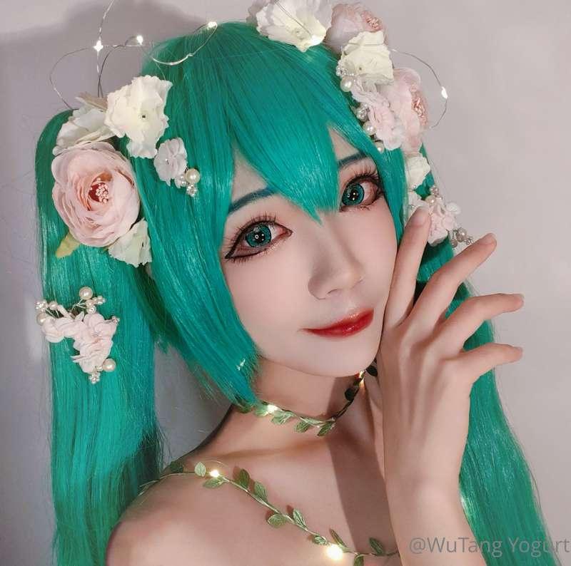 8/31 is Miku birthday 🎂!