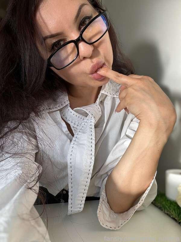 latex_juliana image #1