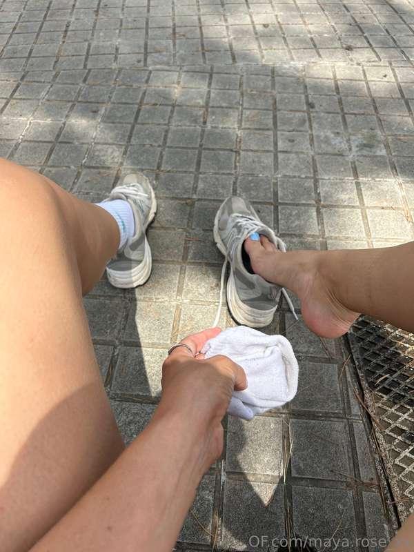 On a sweaty hike right now, just imagine how smelly they mus..