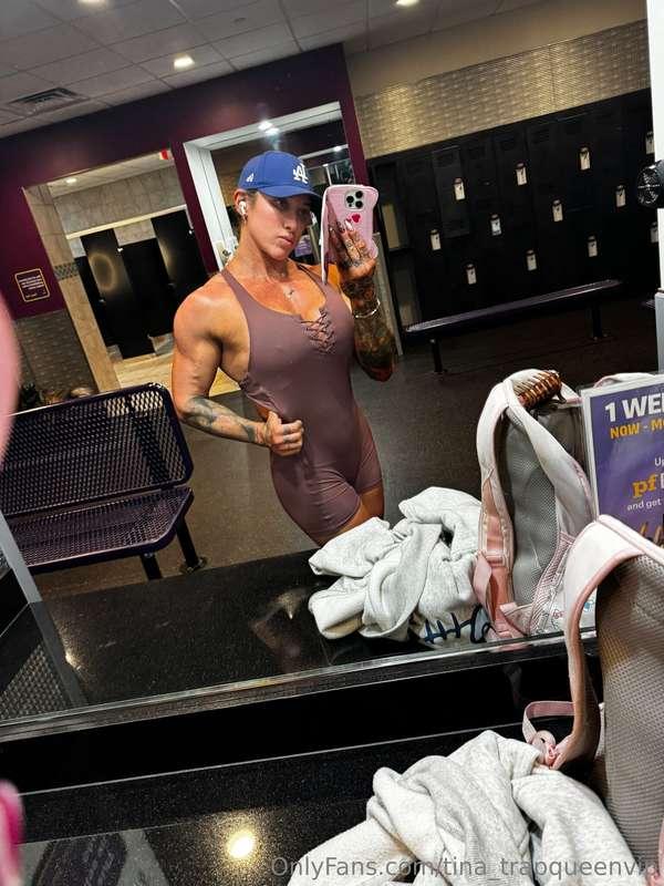 Are you into gym girls? 😉