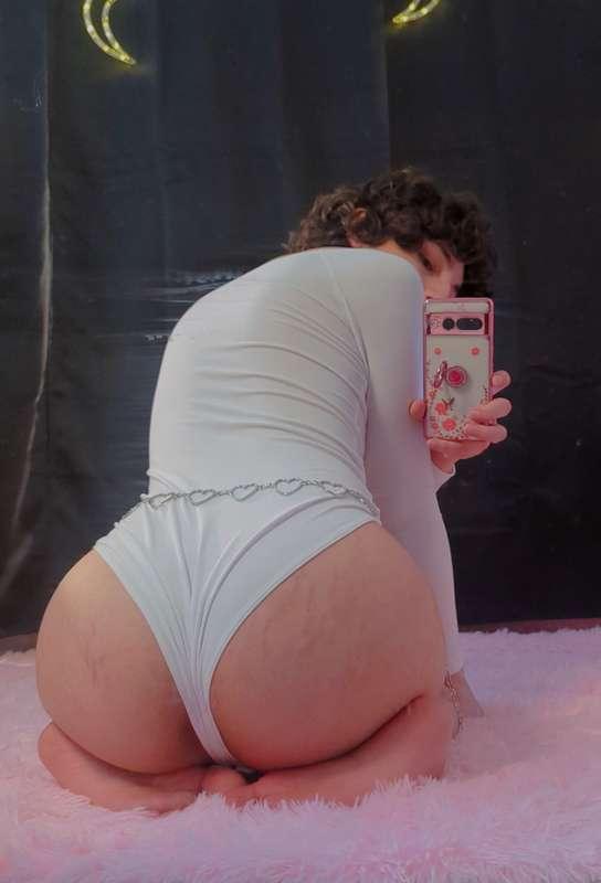 Fluffier than your wildest dreams ☁️🍑