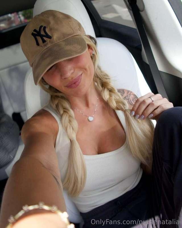 How it feels to be hot and educated 😘❤️