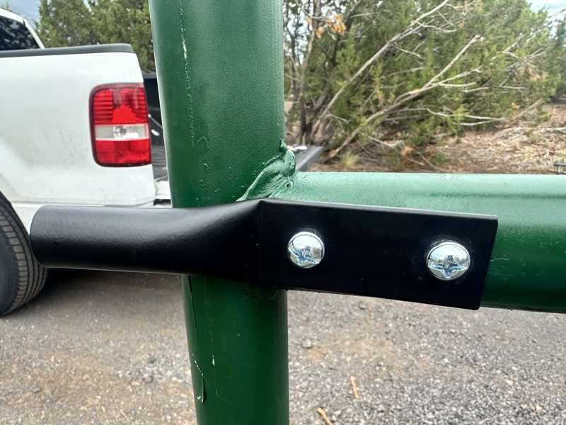Projects resume. New gate latch