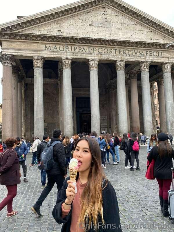My first time in Rome, Italy! 🇮🇹 Have you been before? This ..