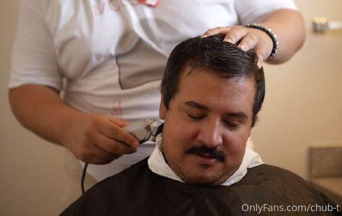 Hot bear barber cutting my hair...turns me on so much!  How ..