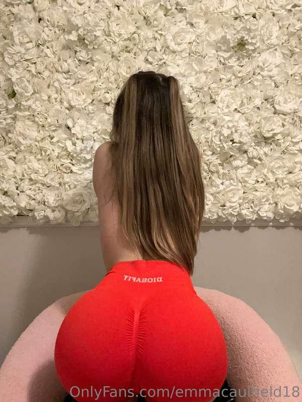 Come play with me tonight 🍑💕