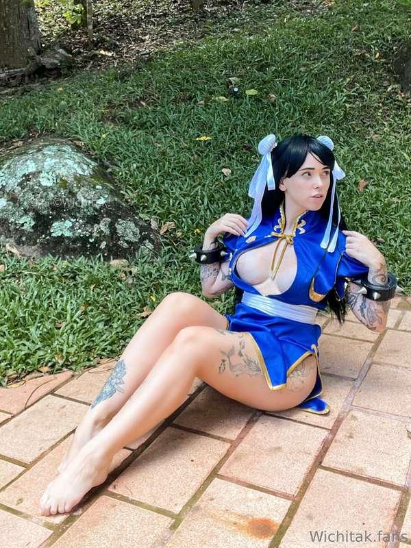 Chun li has much more than just superpowers 👀
