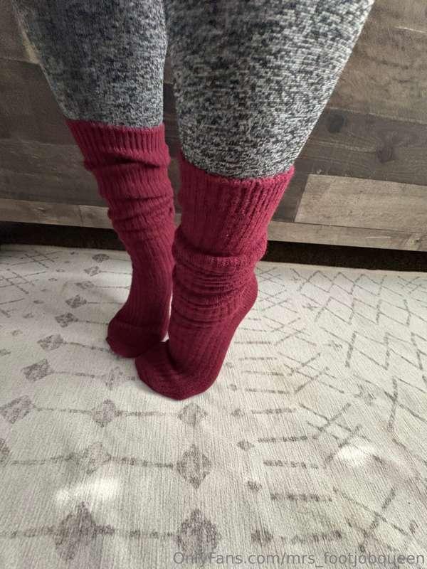 mrs_footjobqueen image #16