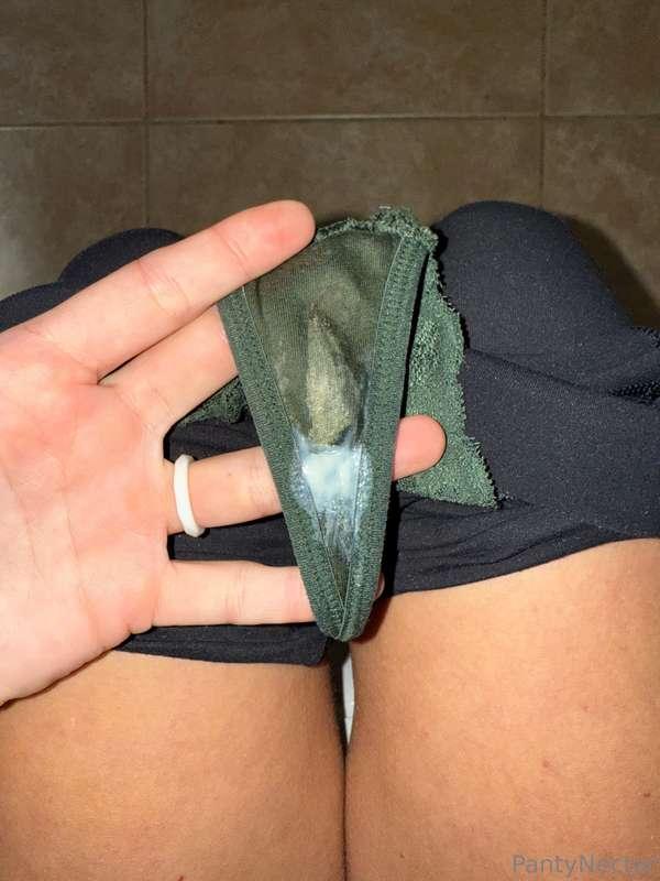 Someone requested more dirty panty pics 🥰🤭