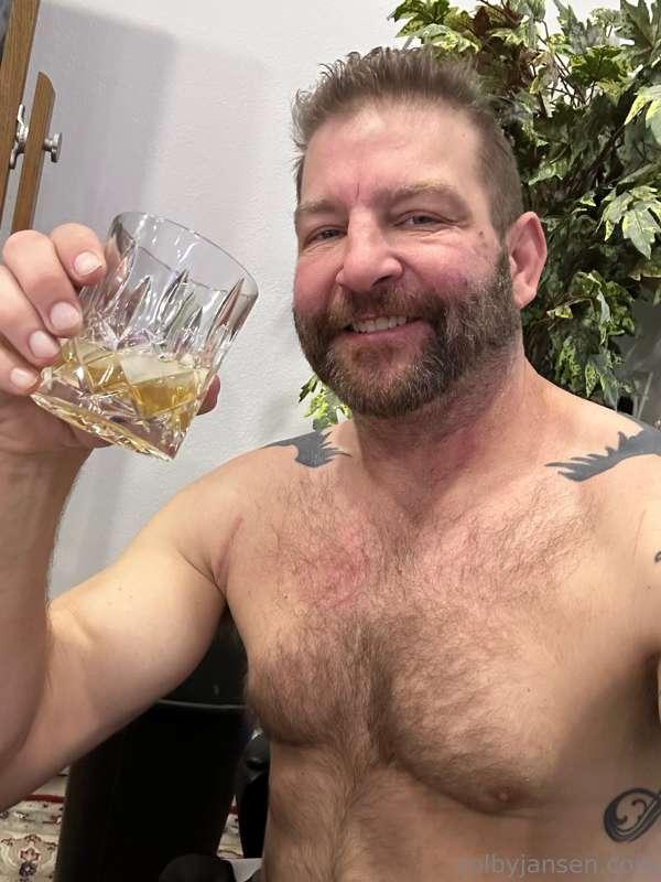 Let's end the weekend with a drink and probably get horny wi..