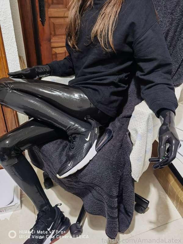 amandalatex image #8