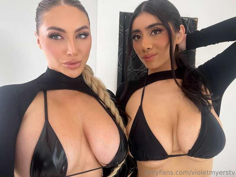 Boobacious ladies cumming your way 😘https://onlyfans.com/vio..